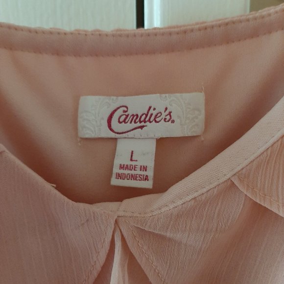 New Pink Ruffle Sleeveless Blouse - Picture 3 of 3